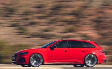 2020 Audi RS 4 Avant (UK-Spec) Side Wallpapers 450x275 (21)