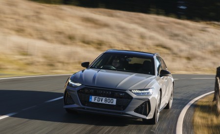 2020 Audi RS 6 Avant (UK-Spec) Front Wallpapers 450x275 (12)