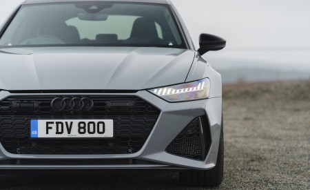 2020 Audi RS 6 Avant (UK-Spec) Grill Wallpapers 450x275 (75)