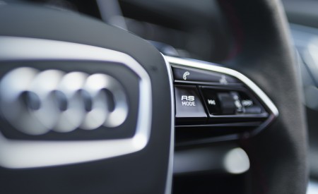 2020 Audi RS 6 Avant (UK-Spec) Interior Detail Wallpapers 450x275 (119)