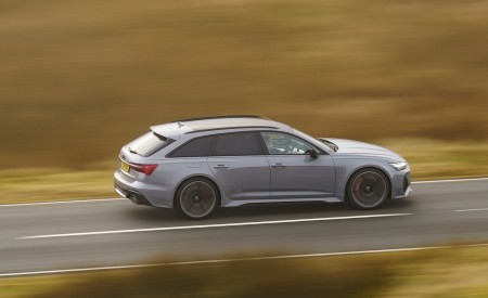 2020 Audi RS 6 Avant (UK-Spec) Side Wallpapers 450x275 (48)