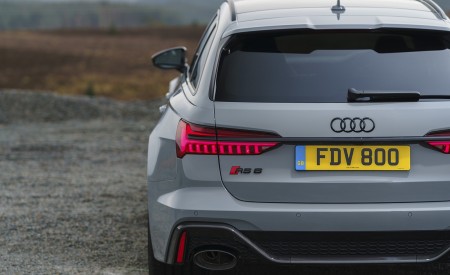 2020 Audi RS 6 Avant (UK-Spec) Tail Light Wallpapers 450x275 (95)