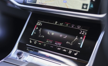 2020 Audi RS 7 Sportback (UK-Spec) Central Console Wallpapers 450x275 (100)