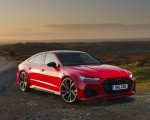 2020 Audi RS 7 Sportback (UK-Spec) Front Three-Quarter Wallpapers 150x120 (41)