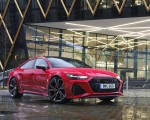2020 Audi RS 7 Sportback (UK-Spec) Front Three-Quarter Wallpapers 150x120 (38)