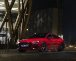 2020 Audi RS 7 Sportback (UK-Spec) Front Three-Quarter Wallpapers 150x120 (39)