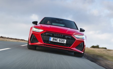 2020 Audi RS 7 Sportback (UK-Spec) Front Wallpapers 450x275 (2)