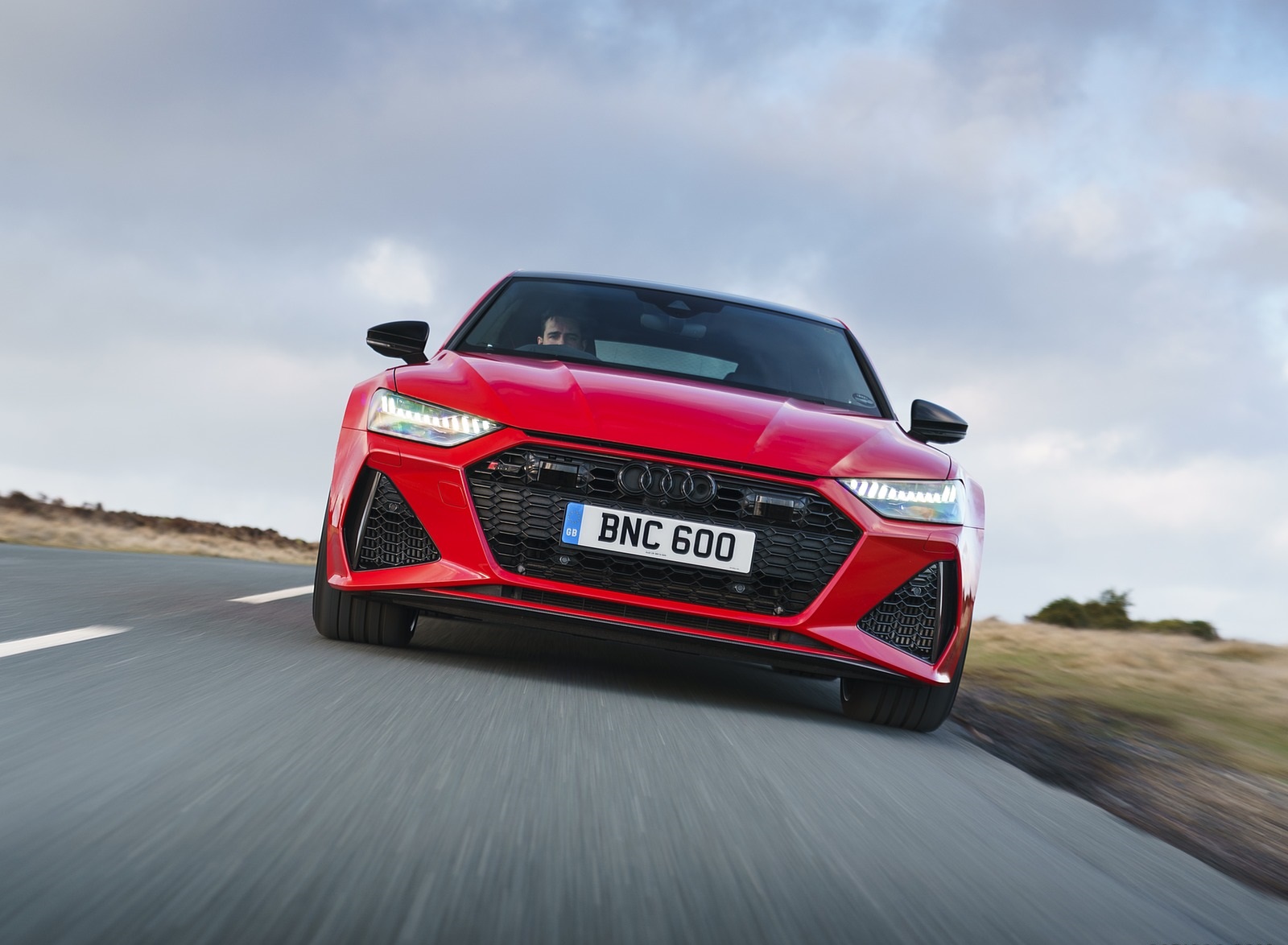 2020 Audi RS 7 Sportback (UK-Spec) Front Wallpapers (2)