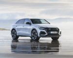 2020 Audi RS Q8 (UK-Spec) Front Three-Quarter Wallpapers 150x120