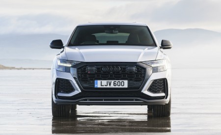 2020 Audi RS Q8 (UK-Spec) Front Wallpapers 450x275 (39)