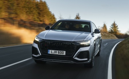 2020 Audi RS Q8 (UK-Spec) Front Wallpapers 450x275 (8)