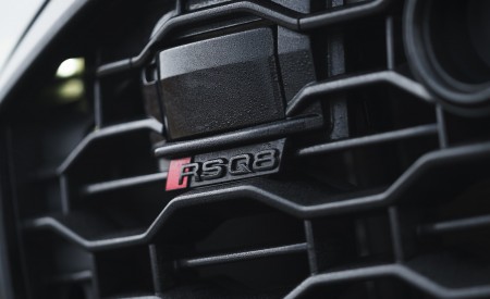 2020 Audi RS Q8 (UK-Spec) Grill Wallpapers 450x275 (50)