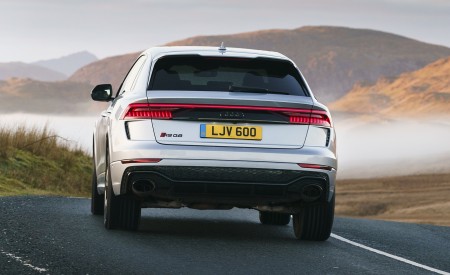 2020 Audi RS Q8 (UK-Spec) Rear Wallpapers 450x275 (31)