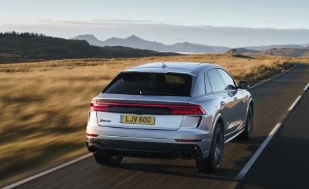 2020 Audi RS Q8 (UK-Spec) Rear Wallpapers 450x275 (9)