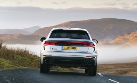 2020 Audi RS Q8 (UK-Spec) Rear Wallpapers 450x275 (32)