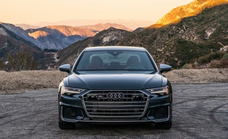 2020 Audi S6 (US-Spec) Front Wallpapers 450x275 (9)