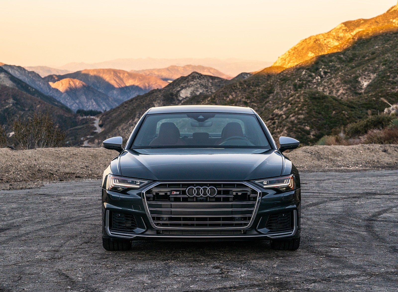 2020 Audi S6 (US-Spec) Front Wallpapers #9 of 24