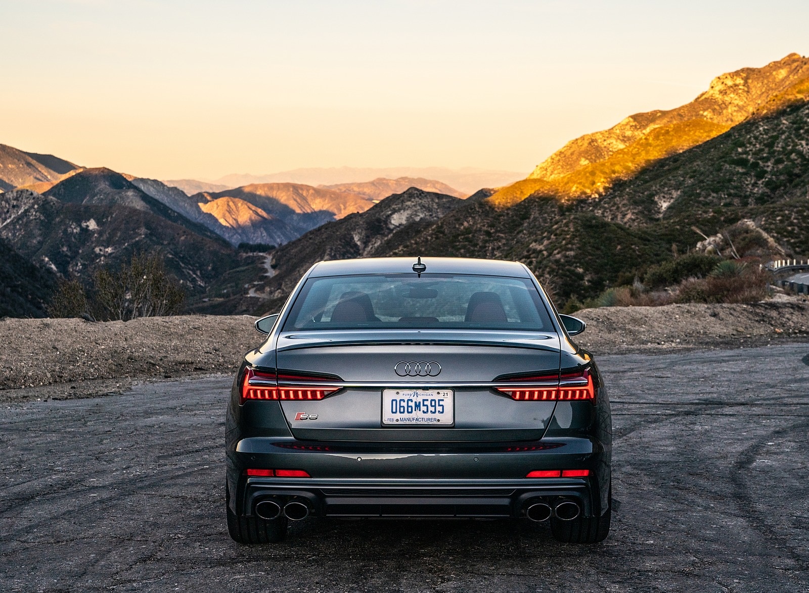 2020 Audi S6 (US-Spec) Rear Wallpapers #11 of 24