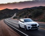 2020 BMW X5 M Competition (Color: Mineral White; US-Spec) Front Three-Quarter Wallpapers 150x120