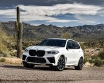 2020 BMW X5 M Competition (Color: Mineral White; US-Spec) Front Three-Quarter Wallpapers 150x120
