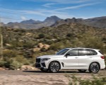 2020 BMW X5 M Competition (Color: Mineral White; US-Spec) Front Three-Quarter Wallpapers 150x120