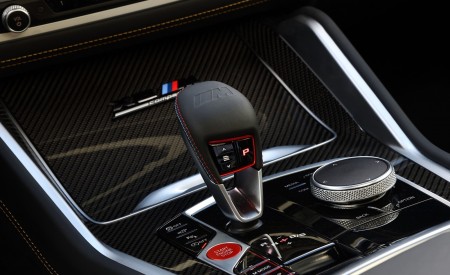 2020 BMW X5 M Competition (Color: Mineral White; US-Spec) Interior Detail Wallpapers 450x275 (191)