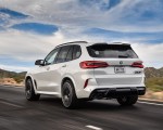 2020 BMW X5 M Competition (Color: Mineral White; US-Spec) Rear Three-Quarter Wallpapers 150x120