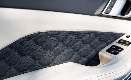 2020 BMW X5 M Competition (Color: Tanzanit Blue Metallic; US-Spec) Interior Detail Wallpapers 450x275 (102)