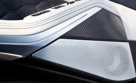 2020 BMW X5 M Competition (Color: Tanzanit Blue Metallic; US-Spec) Interior Detail Wallpapers 450x275 (104)