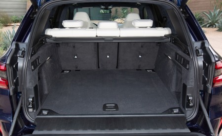 2020 BMW X5 M Competition (Color: Tanzanit Blue Metallic; US-Spec) Trunk Wallpapers 450x275 (115)