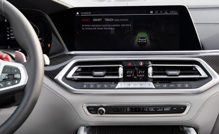 2020 BMW X6 M Competition (Color: Ametrine Metallic; US-Spec) Central Console Wallpapers 450x275 (122)