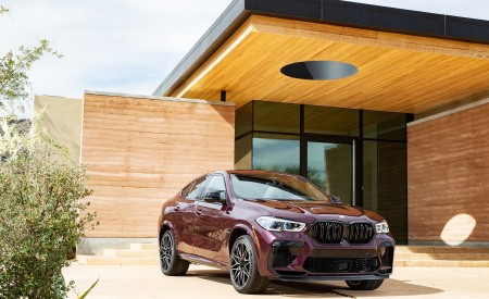 2020 BMW X6 M Competition (Color: Ametrine Metallic; US-Spec) Front Three-Quarter Wallpapers 450x275 (80)