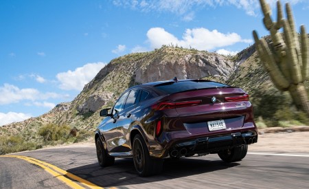 2020 BMW X6 M Competition (Color: Ametrine Metallic; US-Spec) Rear Wallpapers 450x275 (38)
