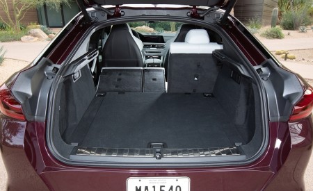 2020 BMW X6 M Competition (Color: Ametrine Metallic; US-Spec) Trunk Wallpapers 450x275 (132)