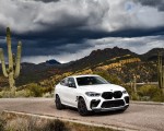 2020 BMW X6 M Competition (Color: Mineral White Metallic; US-Spec) Front Three-Quarter Wallpapers 150x120