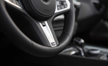 2020 BMW Z4 M40i Roadster (Color: Misano Blue Metallic) Interior Steering Wheel Wallpapers 450x275 (28)