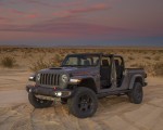 2020 Jeep Gladiator Mojave Front Three-Quarter Wallpapers 150x120 (43)