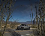 2020 Jeep Gladiator Mojave Front Three-Quarter Wallpapers 150x120 (8)