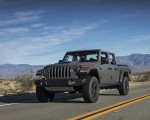 2020 Jeep Gladiator Mojave Front Three-Quarter Wallpapers 150x120 (9)
