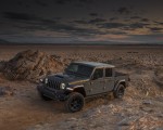 2020 Jeep Gladiator Mojave Front Three-Quarter Wallpapers 150x120 (40)