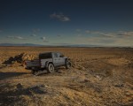 2020 Jeep Gladiator Mojave Rear Three-Quarter Wallpapers 150x120 (45)