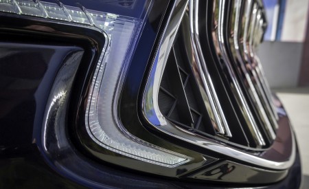 2020 Kia Cadenza Detail Wallpapers 450x275 (22)