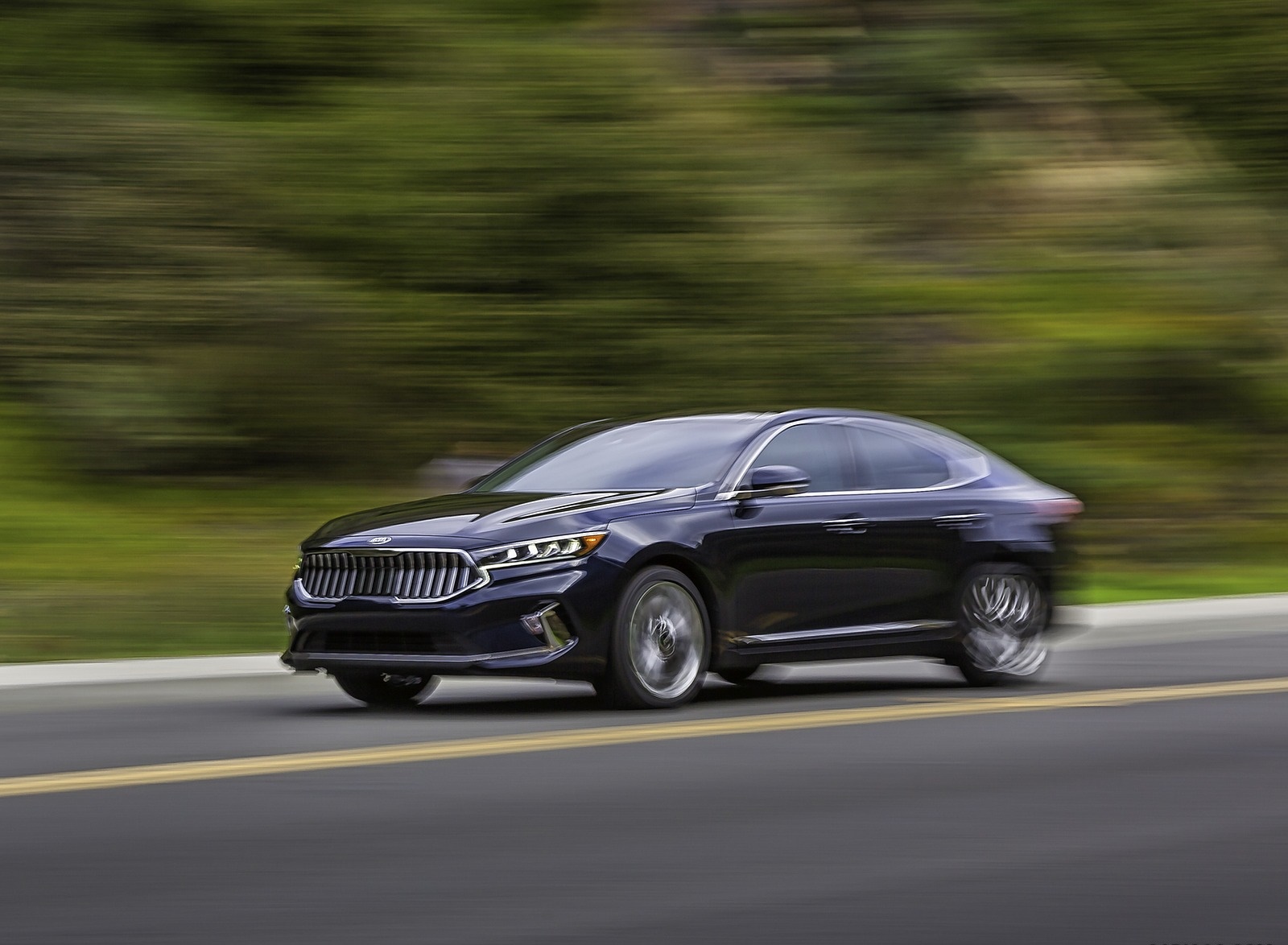 2020 Kia Cadenza Front Three-Quarter Wallpapers (8)