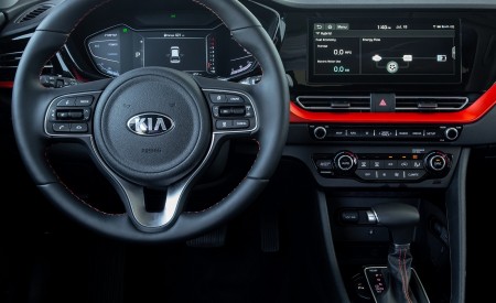 2020 Kia Niro Hybrid Interior Wallpapers 450x275 (46)
