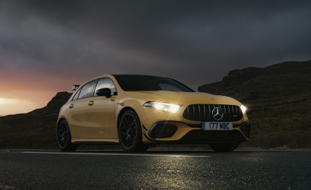 2020 Mercedes-AMG A 45 S (UK-Spec) Front Three-Quarter Wallpapers 450x275 (46)
