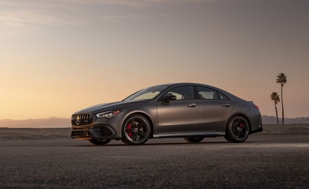 2020 Mercedes-AMG CLA 45 (US-Spec) Front Three-Quarter Wallpapers 450x275 (26)