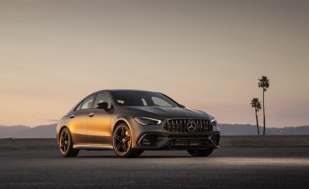 2020 Mercedes-AMG CLA 45 (US-Spec) Front Three-Quarter Wallpapers 450x275 (29)