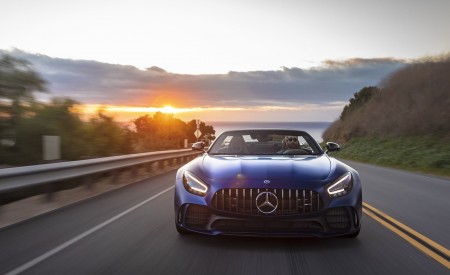 2020 Mercedes-AMG GT R Roadster (US-Spec) Front Wallpapers 450x275 (15)