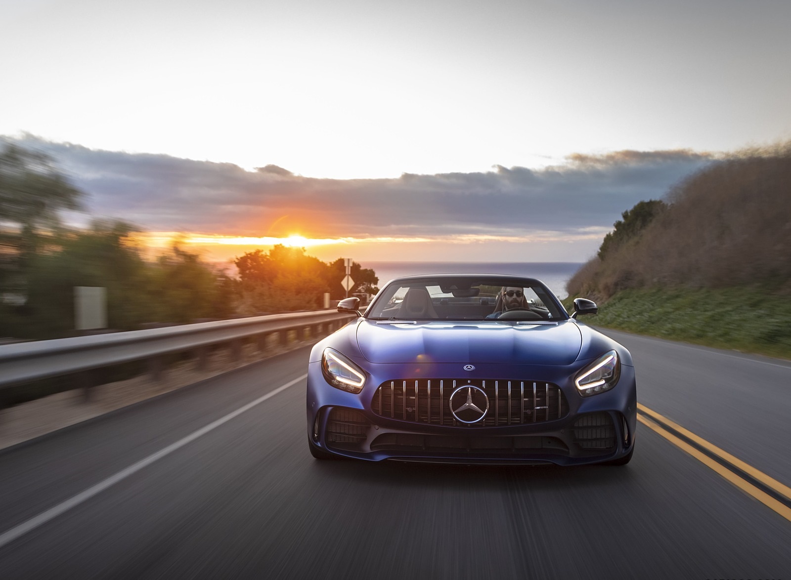 2020 Mercedes-AMG GT R Roadster (US-Spec) Front Wallpapers (15)