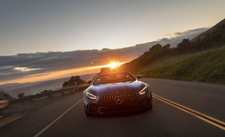 2020 Mercedes-AMG GT R Roadster (US-Spec) Front Wallpapers 450x275 (17)